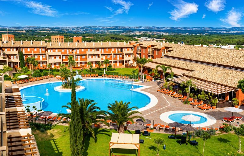 Foto ab5e8f2c-a598-448f-a7ac-6bb6c509cd98. Apartament amb aparcament piscina a Novo Sancti Petri Chiclana de la Frontera