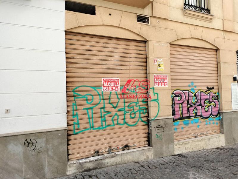 Foto 55f249a4-6e36-4e77-b4a6-67ef35bd4275. Alquiler local comercial en piedra santa 24 local com. en alquiler en centro. en Granada