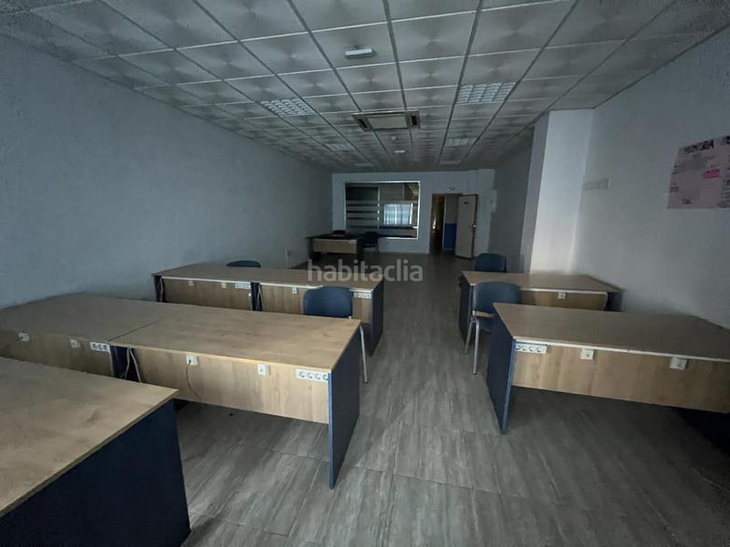 Foto b8a51831-2bb7-4306-b68e-1f057c4db164. Locale commerciale in Angustias - Chana - Encina Granada