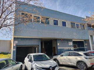 Nau industrial  Venecia. Nave industrial en venta en polígonos, 4 dormitorios.