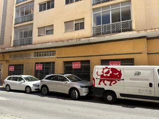 Lloguer Local Comercial a Nicaragua 3. Local com. en alquiler en motril.