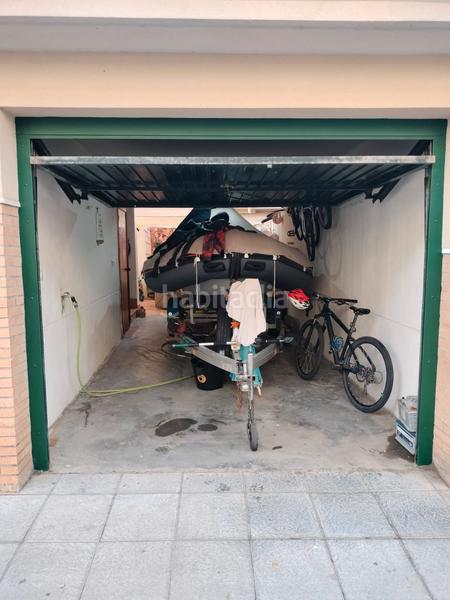 Foto bb2075a3-98a4-431e-b20f-4456adb5d5bc. Casa amb aparcament a Polideportivo Alhendín