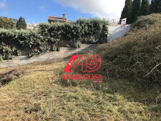Terreny residencial  Las encinillas, de la solana y de las caserías. Solar en venta en viznar.