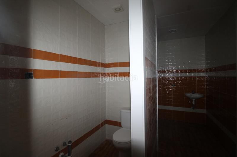 Foto cf8bca49-b08b-4236-8f4c-98fc1a268620. Local comercial a madrid 58 a Barrio de la Vega Monachil