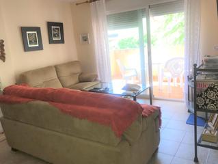 Appartement  Fundadores. A 2 minutos de la playa , terraza , ascensor y plaza de garaje