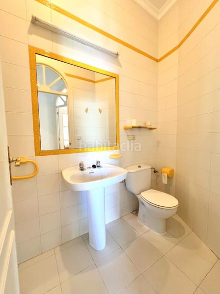 Foto 3afa373c-ae20-4ba8-9c1d-b4d7f0f10826. Masía en del prado 32 casa señorialúnica en el centro , todo exterior, con patio de 28 metros y a sólo 15 min de la playa en Isla Cristina