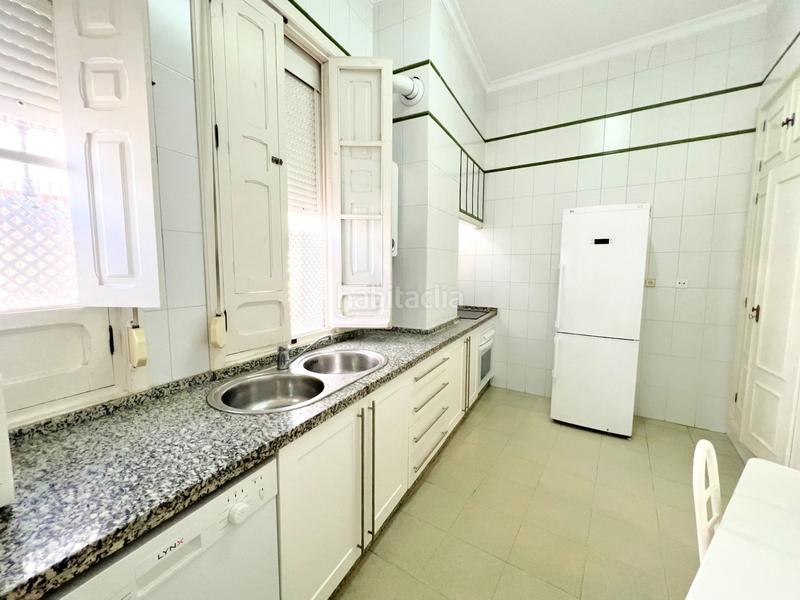 Foto a2035e1d-3793-4fba-a087-8dd1fc7ba76c. Masía en del prado 32 casa señorialúnica en el centro , todo exterior, con patio de 28 metros y a sólo 15 min de la playa en Isla Cristina