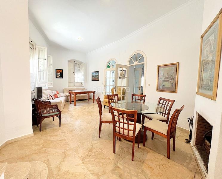 Foto c4afbbaf-3a7b-4651-bddb-9b5d8a08232f. Masía en del prado 32 casa señorialúnica en el centro , todo exterior, con patio de 28 metros y a sólo 15 min de la playa en Isla Cristina