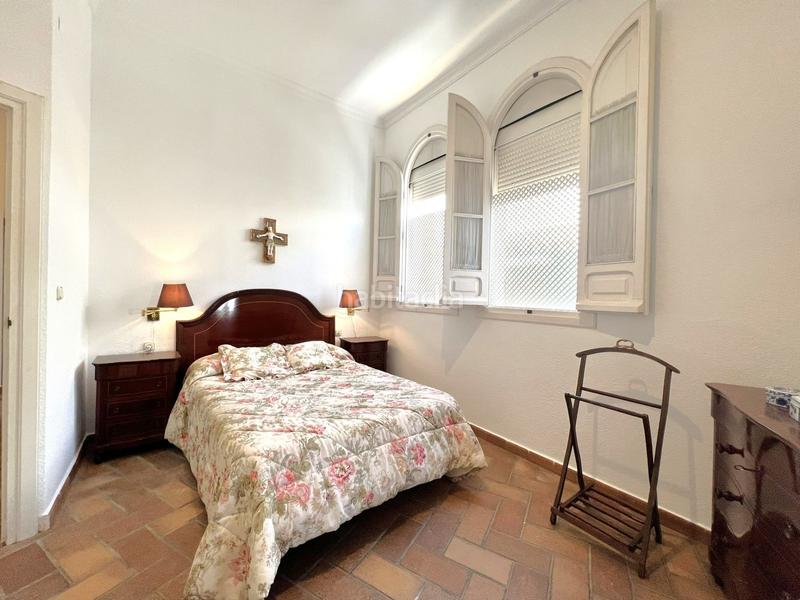 Foto d3219f61-1634-4b47-913a-ba839a9d231e. Masía en del prado 32 casa señorialúnica en el centro , todo exterior, con patio de 28 metros y a sólo 15 min de la playa en Isla Cristina