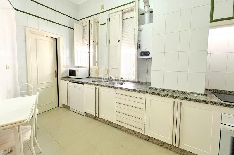 Foto e4e6e65f-00b3-4112-84a9-799d69ff57fb. Masía en del prado 32 casa señorialúnica en el centro , todo exterior, con patio de 28 metros y a sólo 15 min de la playa en Isla Cristina