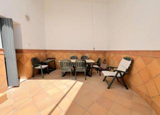 Casale in Del prado 32. Casa señorialúnica en el centro de isla cristina, todo exterior,