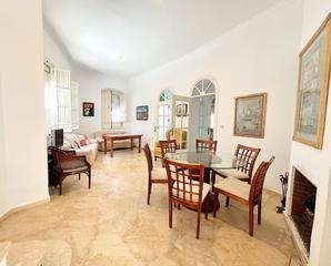 Masia a Del prado 32. Casa señorialúnica en el centro de isla cristina, todo exterior,