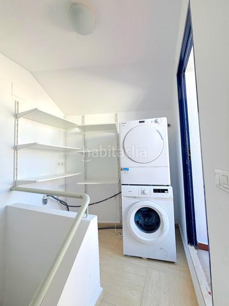 Foto b881fb8b-94aa-4a47-926f-8014f55074ab. Dúplex duplex en el centro en urbanización privada con piscina y dos terrazas con vistas !!!! en Isla Cristina
