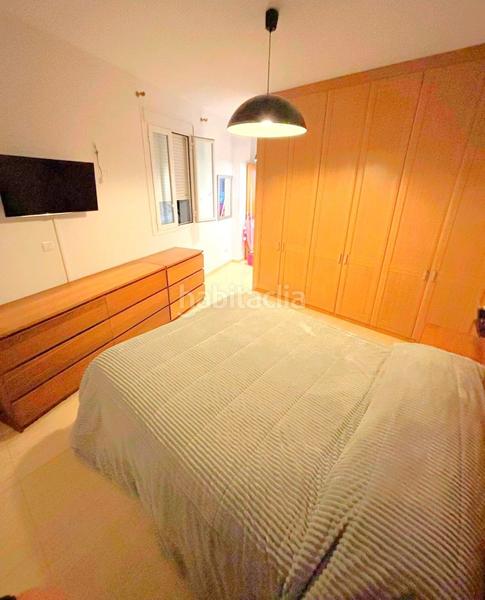 Foto d4a08410-9dbd-4777-a2e5-d373616736d2. Dúplex duplex en el centro en urbanización privada con piscina y dos terrazas con vistas !!!! en Isla Cristina