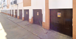 Parking coche en Isla Cristina