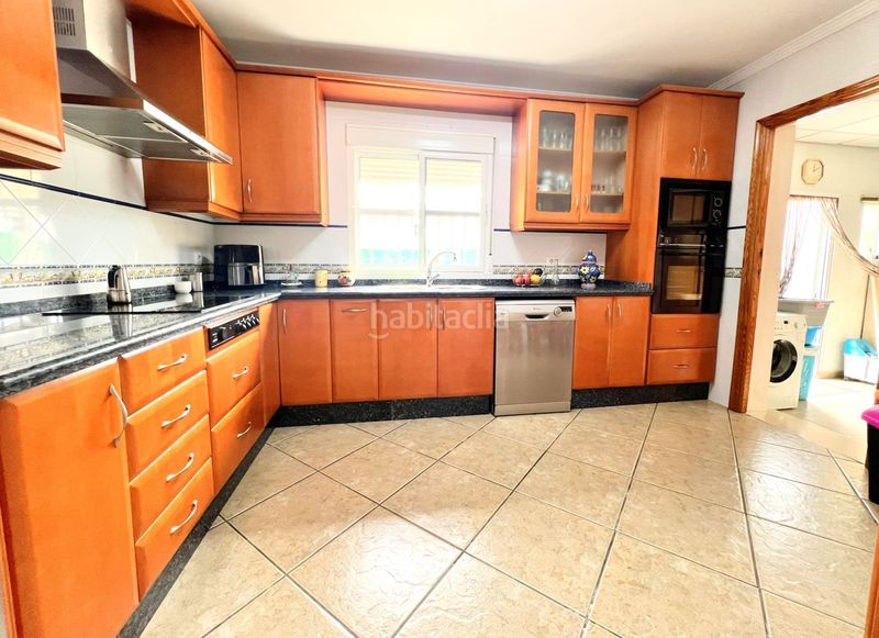 Foto 9e6f48e8-b5bf-4595-9b78-ad8ad1026e44. Casa amb aparcament a Ayamonte ciudad Ayamonte