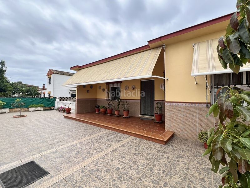 Foto a606c000-44e0-47c6-88f7-aba04c472fb4. Casa amb aparcament a Ayamonte ciudad Ayamonte