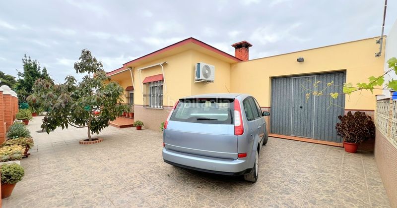 Foto c40e0648-0622-4457-9bcb-dcb54d1fea79. Casa amb aparcament a Ayamonte ciudad Ayamonte