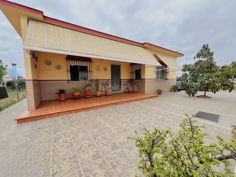 Foto d3a39d97-68c3-4d1b-9537-343659a79dd4. Casa amb aparcament a Ayamonte ciudad Ayamonte