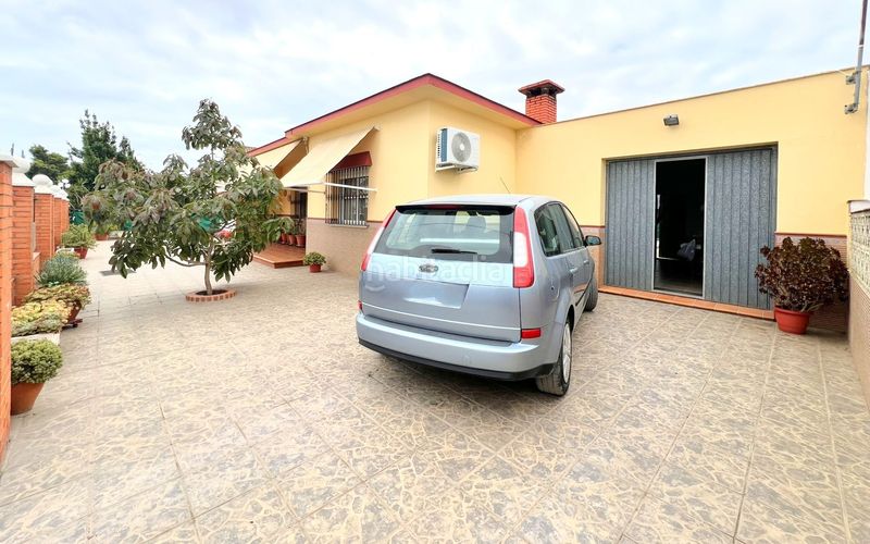 Foto dec222f8-b67a-4b34-98eb-aeff95640588. Casa amb aparcament a Ayamonte ciudad Ayamonte