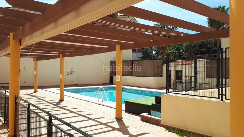 Foto 54905650-e5fb-42b2-ab05-17bd55891f87. Apartament amb calefacció piscina a Isla Cristina