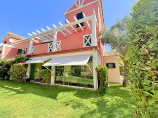 Appartement  Nueva umbría. Apartamento bajo con terraza  urbanización privada con piscina