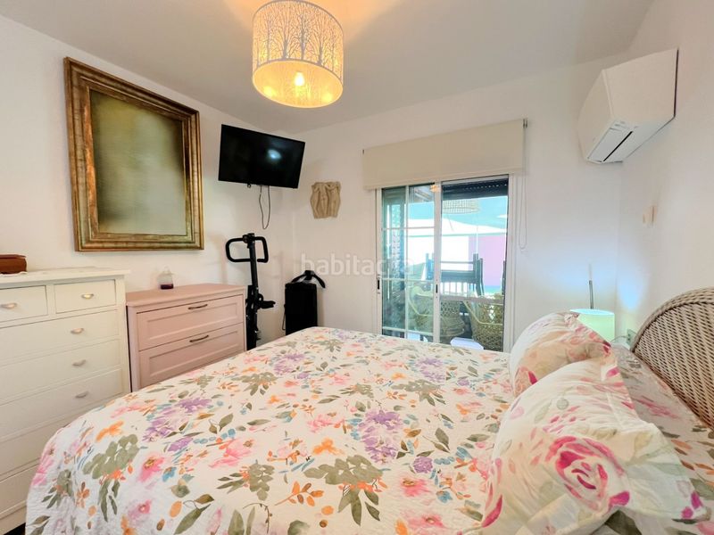 Foto 47fe05e9-2601-4e57-8dbd-27c3f597f712. Apartament amb piscina a Islantilla golf Islantilla