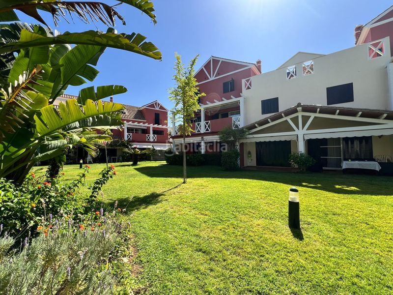 Foto 7fb3fbce-5900-4d11-80ac-007dfe7d12bd. Apartament amb piscina a Islantilla golf Islantilla