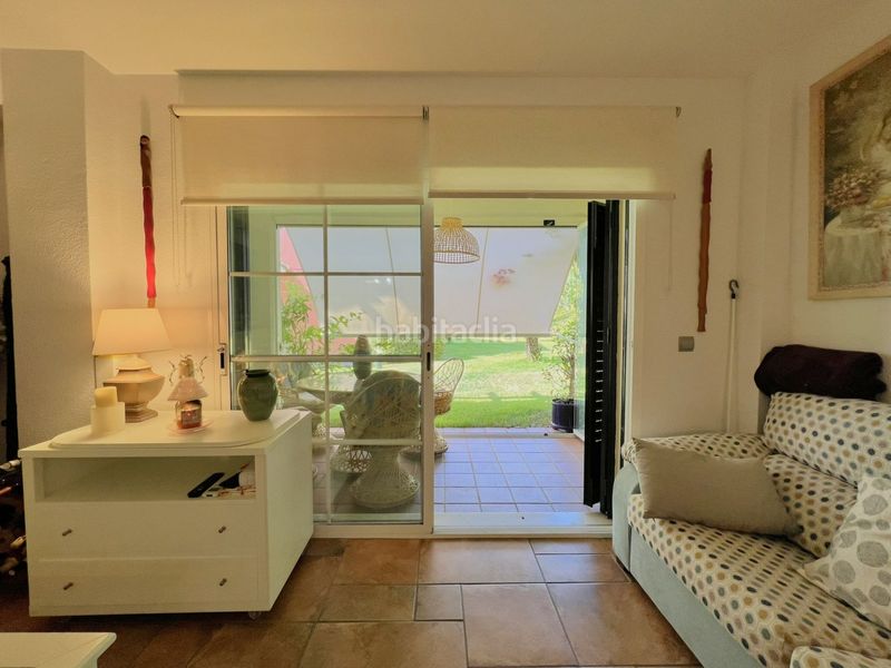 Foto 85081320-28a9-4390-ab44-53a9e5cec2d1. Apartament amb piscina a Islantilla golf Islantilla