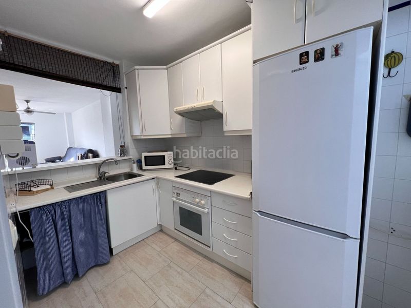 Foto b833d67f-a44d-43a3-9c65-28a7bbd68572. Casa adossada a Isla Cristina