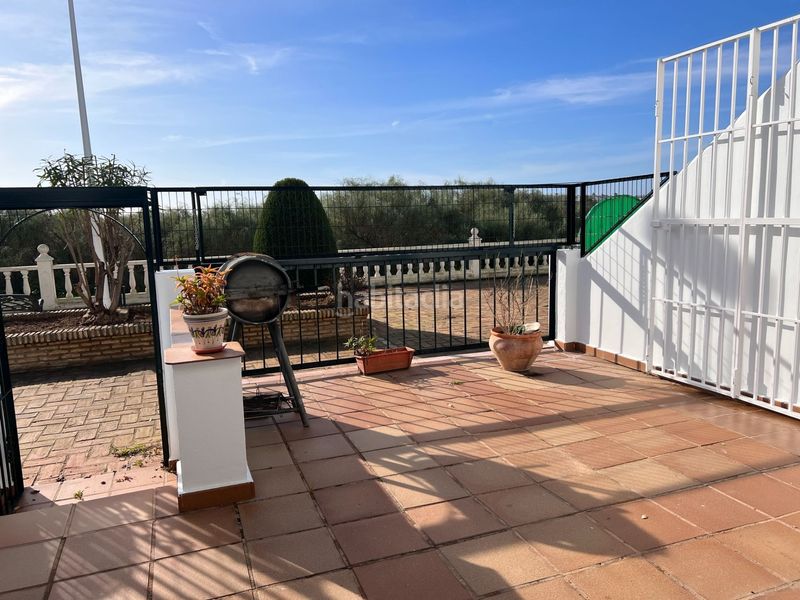 Foto d62537f1-38da-4a87-b5b5-3bf2f17ddf76. Casa adossada a Isla Cristina
