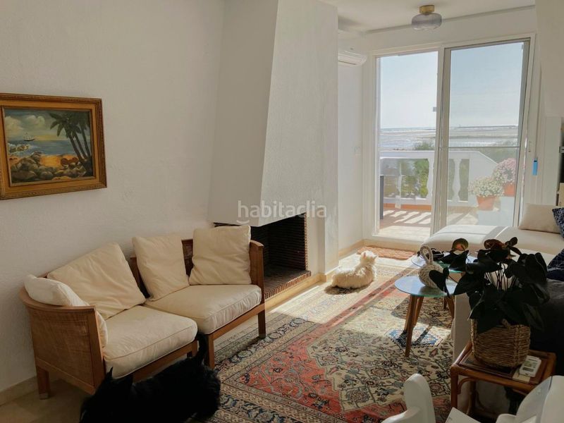Foto 456aac25-af56-495e-8cfb-c2d6ca5ba3e2. Casa adossada a Isla Cristina