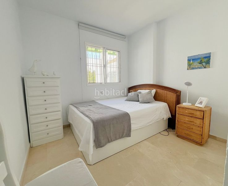 Foto c3ce62bf-fe00-4965-a49e-9440853a667a. Casa adossada a Isla Cristina