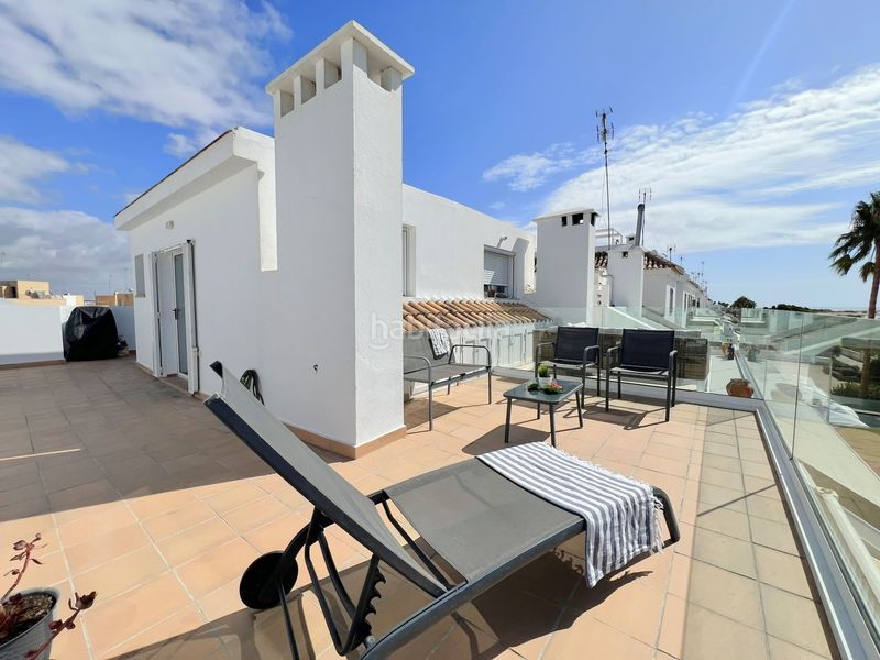 Foto ee255f29-2e13-4fe1-857c-d4bb911bfe54. Casa adossada a Isla Cristina