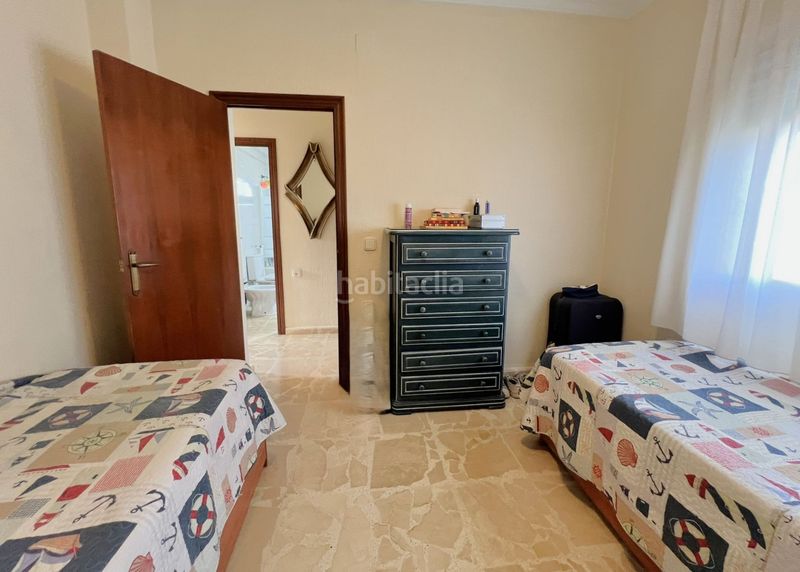 Foto 1afd3e2e-9e2a-4faf-acfb-dd05025cd66c. Casa amb aparcament a Ayamonte ciudad Ayamonte
