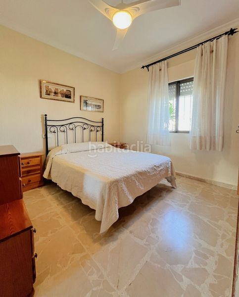 Foto 1cfe57ad-1ece-42a5-8fe8-8e4c8623f7e3. Casa amb aparcament a Ayamonte ciudad Ayamonte