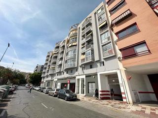 Aparcament cotxe a Calle guadiaro 8