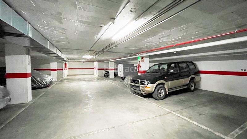 Foto 628a8f7b-2bc0-4bd5-a9d0-855b9bc20261. Parking coche en calle fernando trapero blazquez 6 en Torremolinos