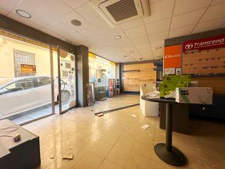 Local Comercial en Calle Carreteros
