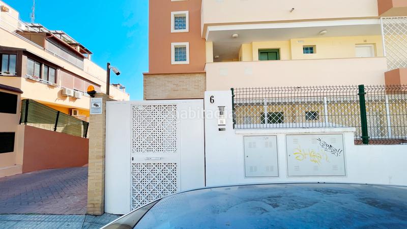 Foto 3cf04a42-28b2-4ea5-9379-5414724beefe. Aparcament cotxe a calle fernando trapero blazquez 73 a Torremolinos