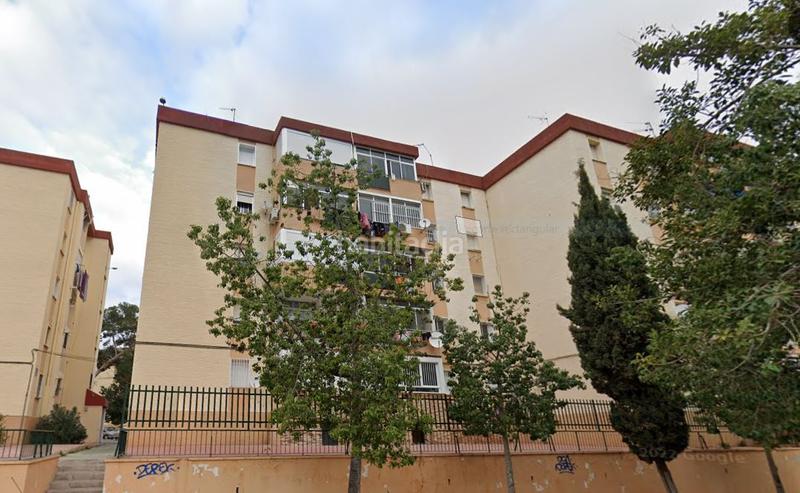 Foto d5cca8eb-ad31-4aee-a17d-39a6362bee82. Appartamento in calle bullaque 1 in Palma - Palmilla Málaga