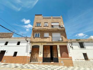 Local Comercial a Calle la paz 1