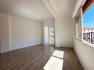 Etagenwohnung in Calle marqués de cádiz 43