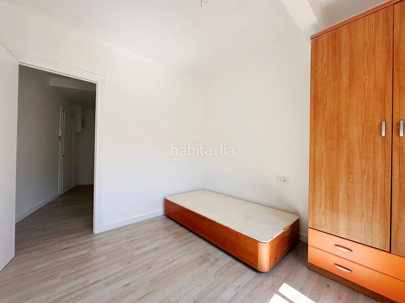 Foto 1275d0b3-5d2c-435a-976b-a60e999c34a4. Piso en calle marqués de cádiz 43 en El Molinillo - Capuchinos Málaga