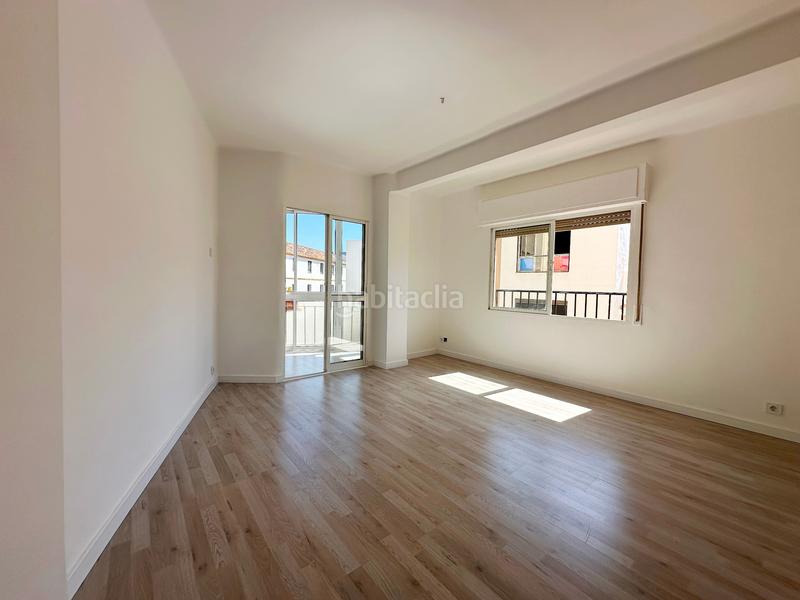 Foto fa992259-ef72-4c28-8430-d55c8de1d5b8. Piso en calle marqués de cádiz 43 en El Molinillo - Capuchinos Málaga