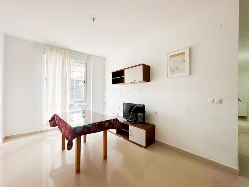 Foto a07aead4-cb5e-47a8-999f-265893b247fa. Flat in calle nueva 57 in Alameda