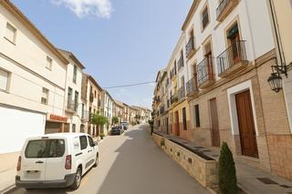 Local Comercial a Calle nueva 27