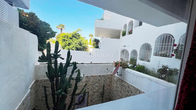 Foto e965513d-35b2-4918-b63c-1b13a7464b3f. Dúplex en urbanización golf Río Real 7 en Río Real Marbella