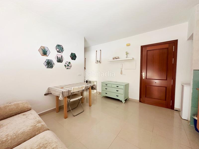 Foto b5ad2dec-8ec0-4d9e-b974-4a7171dc4b6f. Flat in calle nueva 99 in Alameda