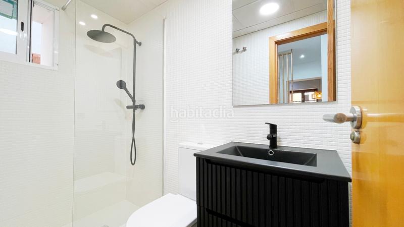 Foto f61a1ca9-d8eb-4e55-a66a-9f71fd0357ee. Piso en calle andrés pérez 4 en Centro Histórico Málaga